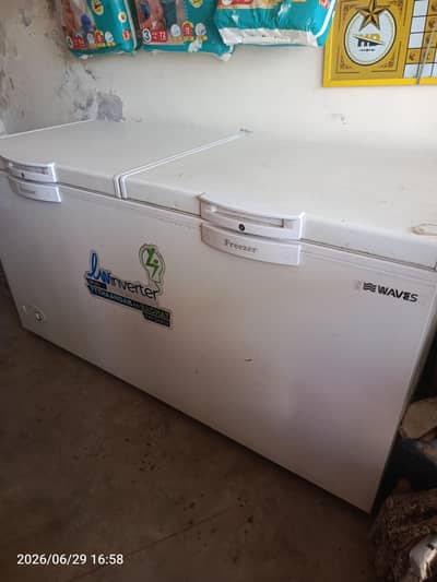 Waves full side freezer only 3 months used