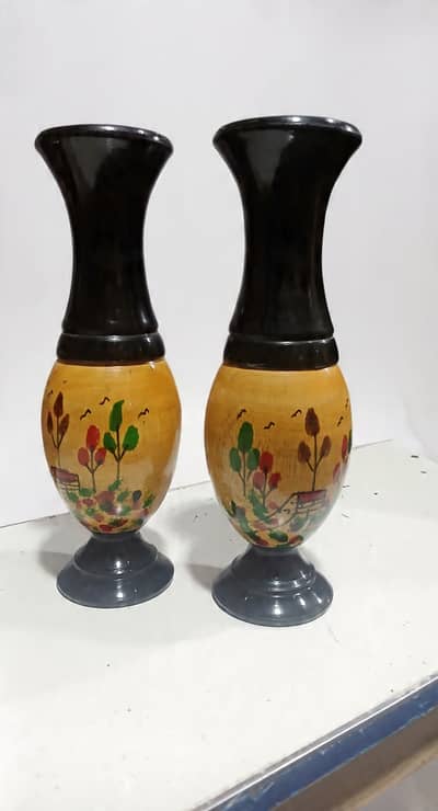 Wooden flower vase
