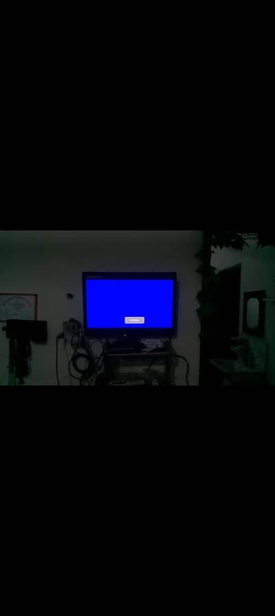 24 inch LCD for sale