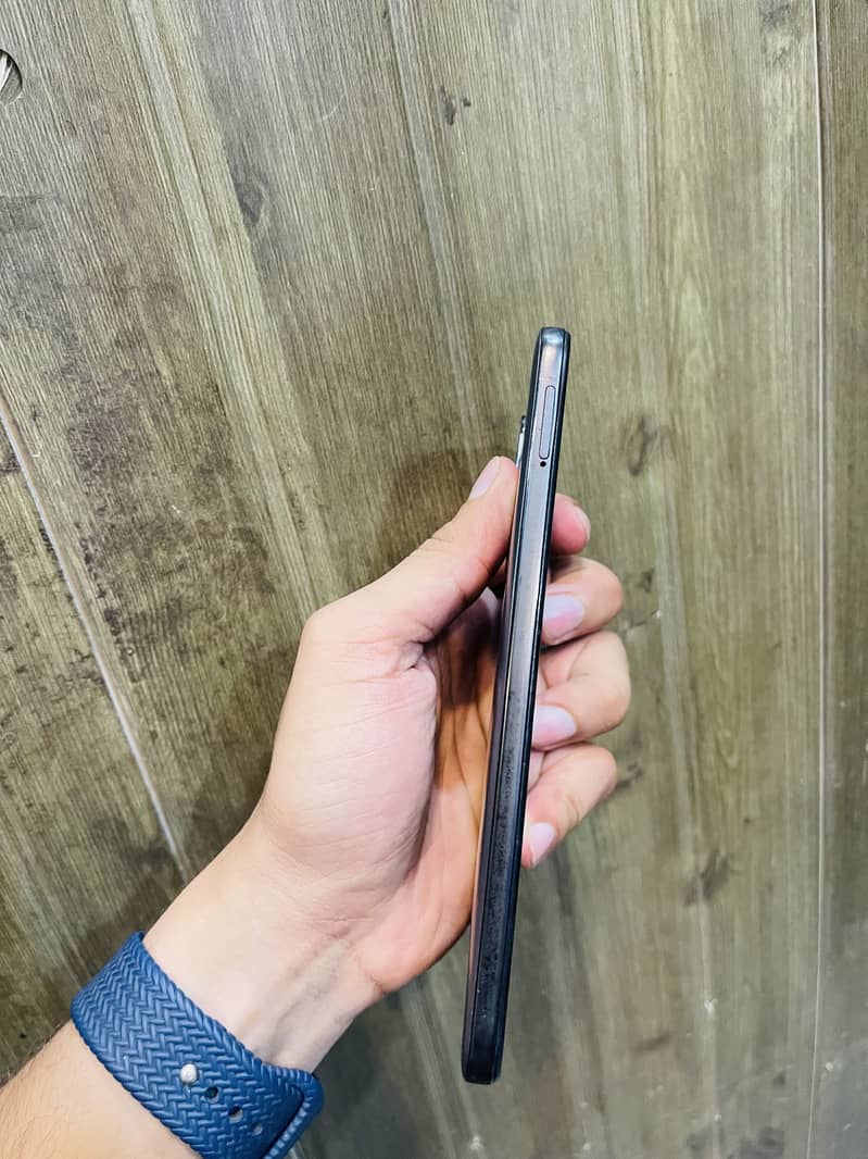 Xiaomi Redmi Note 11 4
