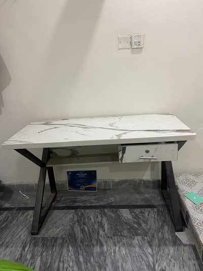 Study table and computer table