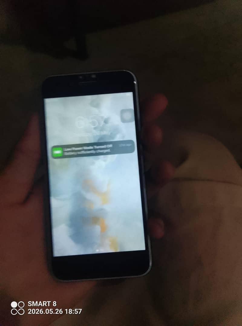 Apple iPhone 7 1