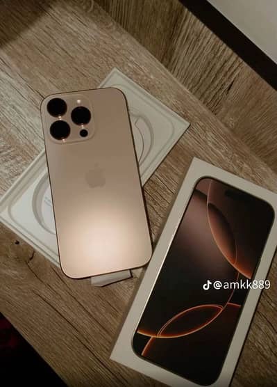 Apple iPhone 16 Pro Max