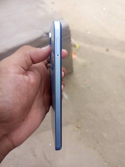 OPPO A18