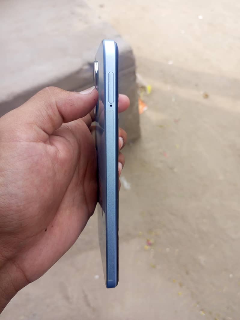 OPPO A18 0