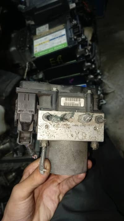 Camry 2007 Model ABS