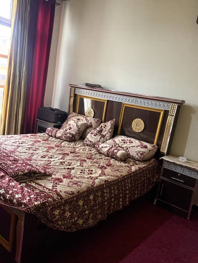 King bed
