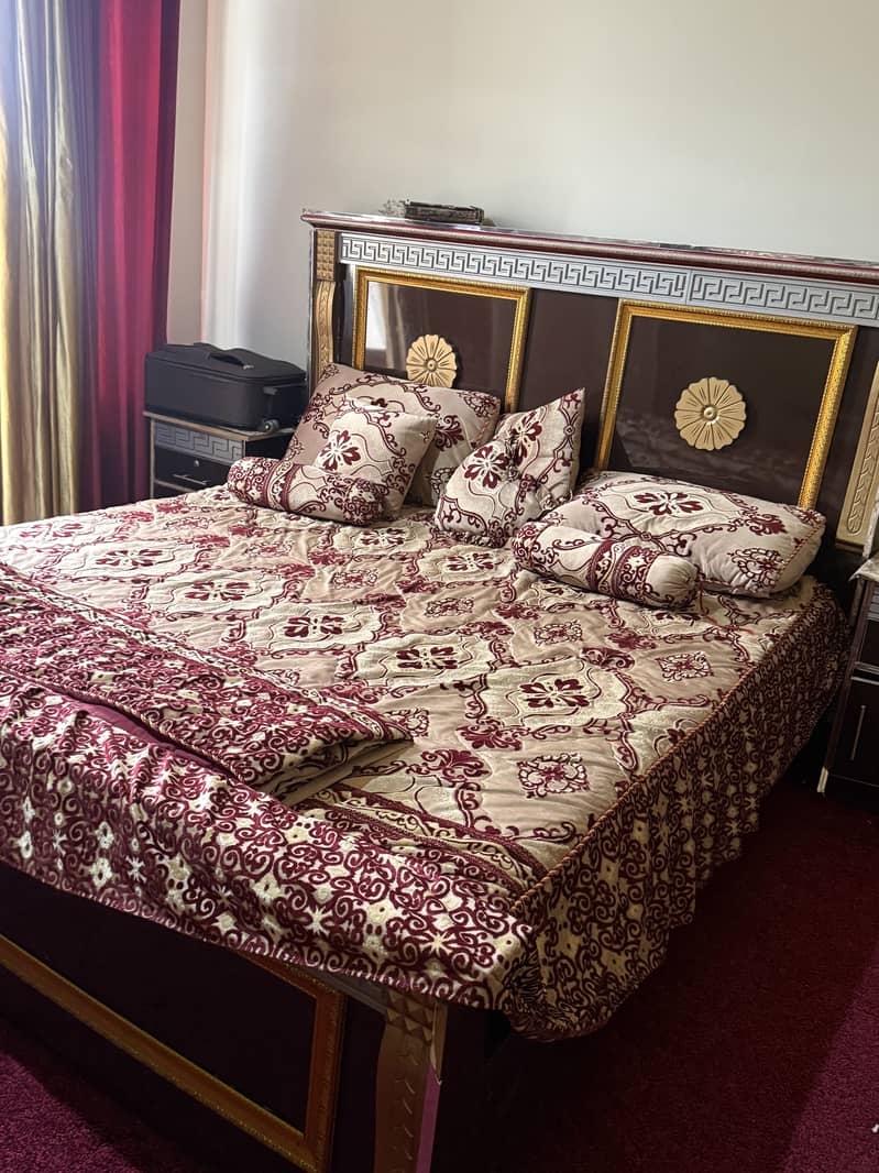 King bed 2