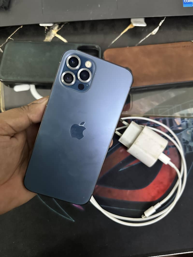 iPhone 12 Pro 0