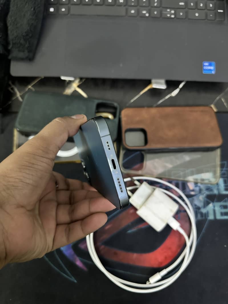 iPhone 12 Pro 2