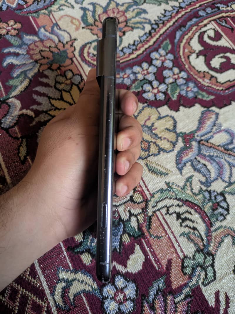 Google Pixel 8 Pro 2
