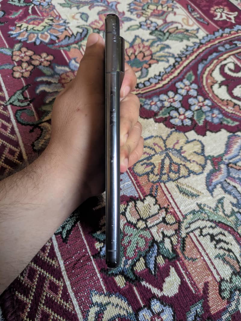Google Pixel 8 Pro 3