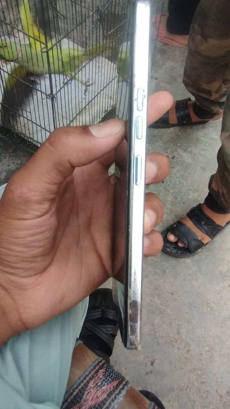 Tecno CAMON 30 1
