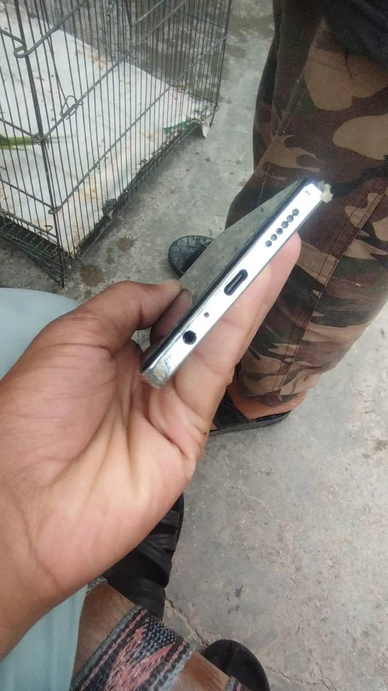 Tecno CAMON 30 2