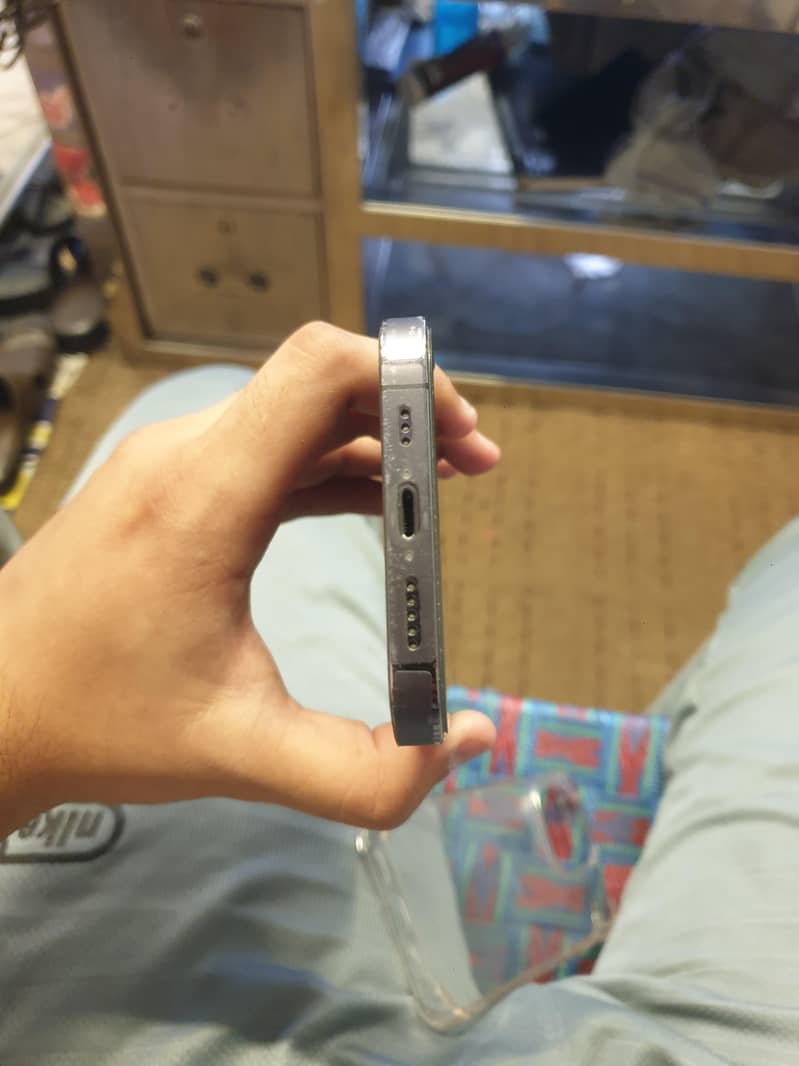 Iphone 14 Pro 4