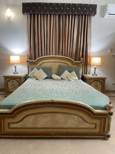 deco wooden bedroom set