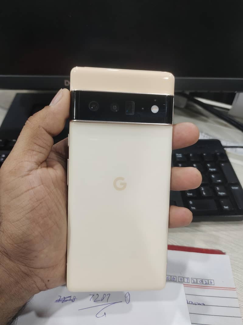 Google Pixel 6 Pro 2