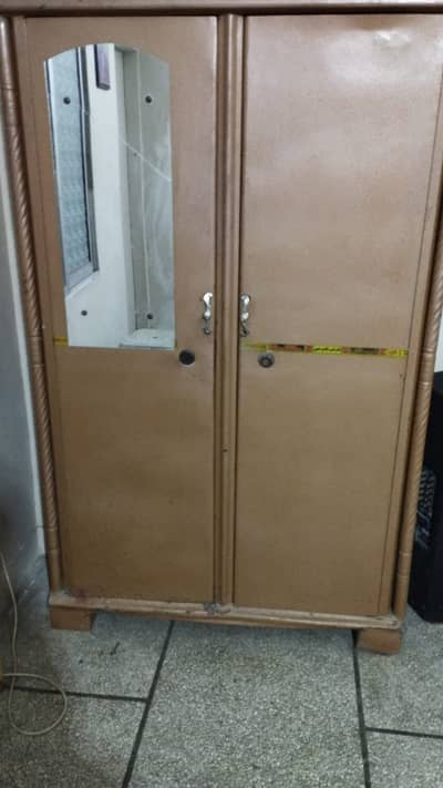 Iron 2 Door Almari
