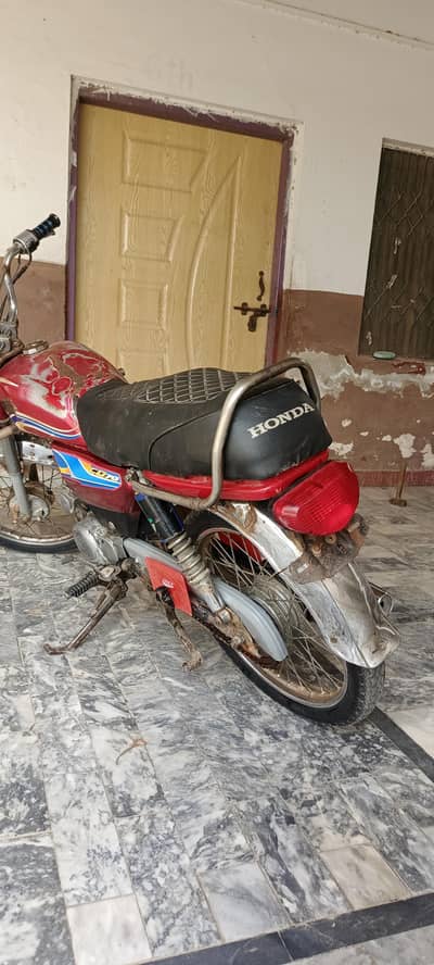 2010 Model dhoom All Ok