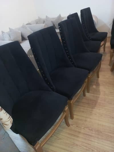 Dining table and 8 luxury Chairs