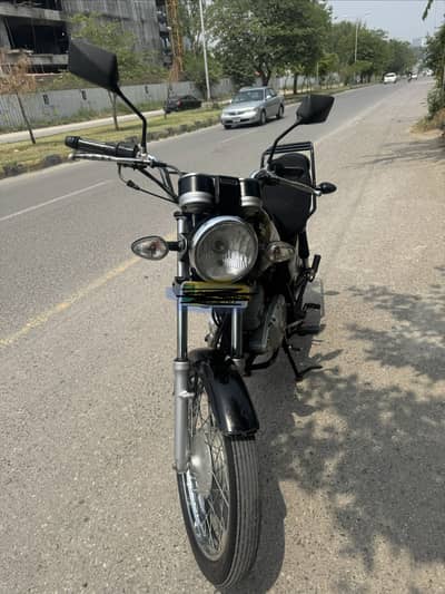 Suzuki GS 150