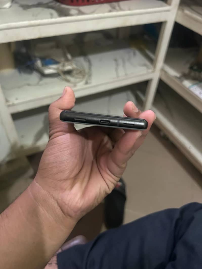 Google Pixel 6a 2