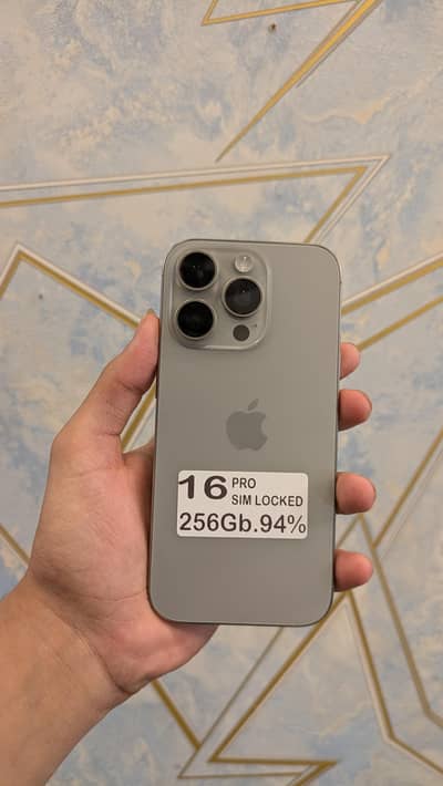 Apple iPhone 16 Pro