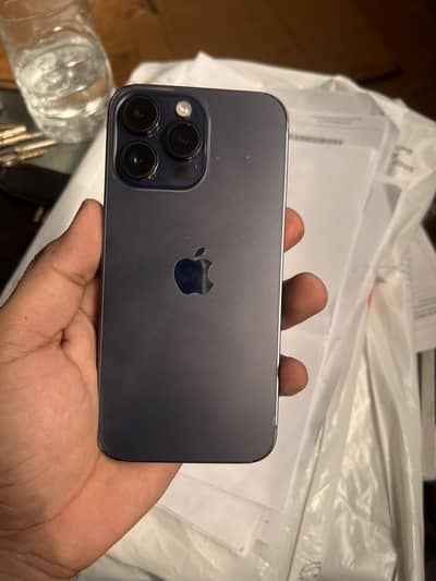 iPhone 14 Pro Max purple JV