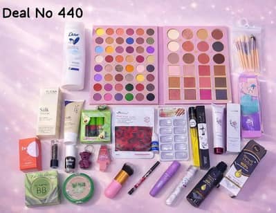  DEAL NO 440 - COMPLETE 20 IN 1 MAKEUP & SKINCARE SET 