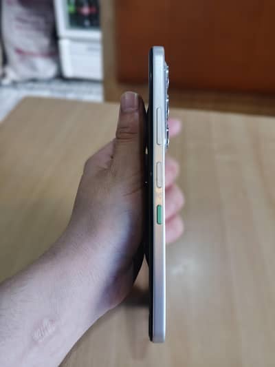 Infinix Hot 60i