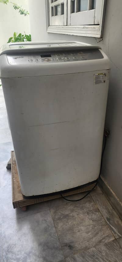Samsung Automatic Washing Machine