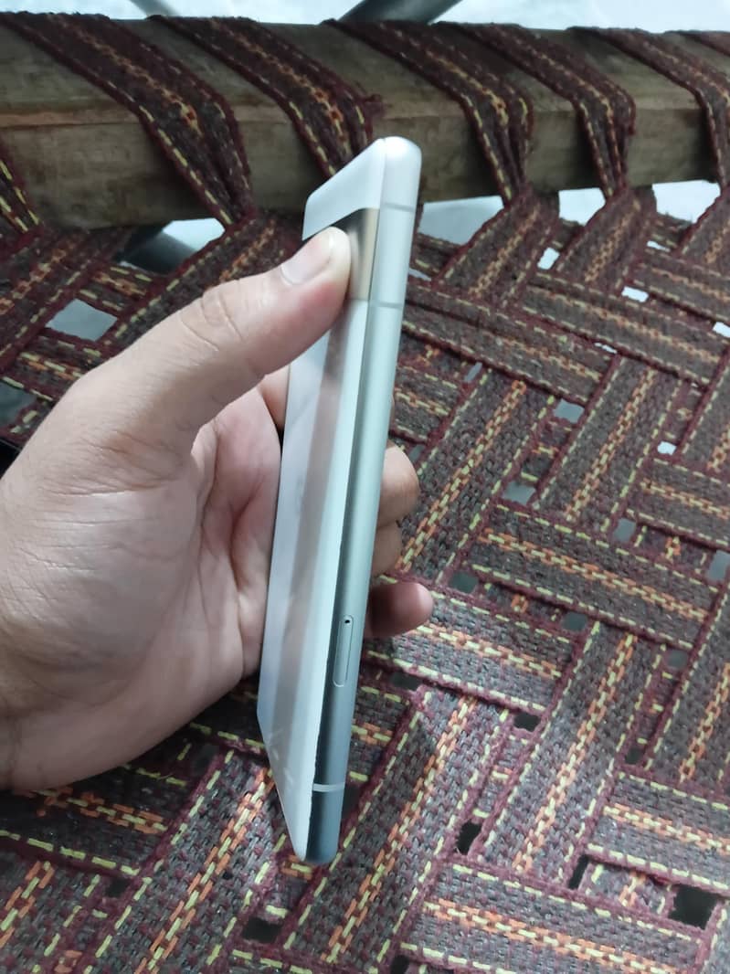 Google Pixel 7a 3