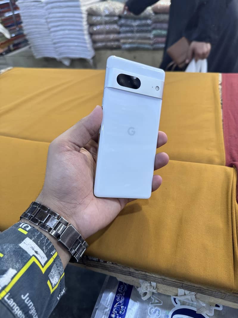 Google pixel 7 2