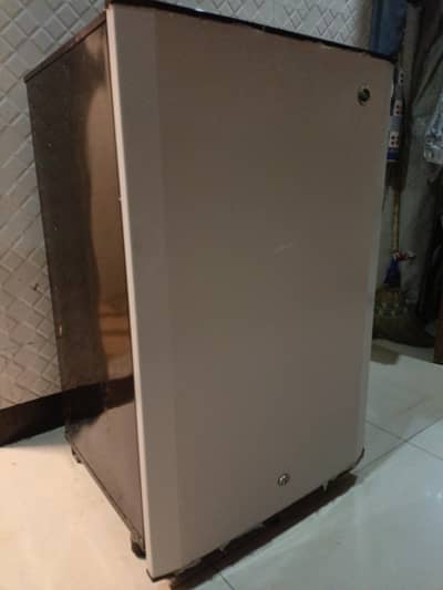 room fridge