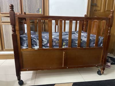 Baby cot