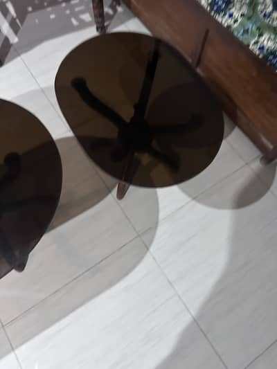 3 tables set plus 1 table