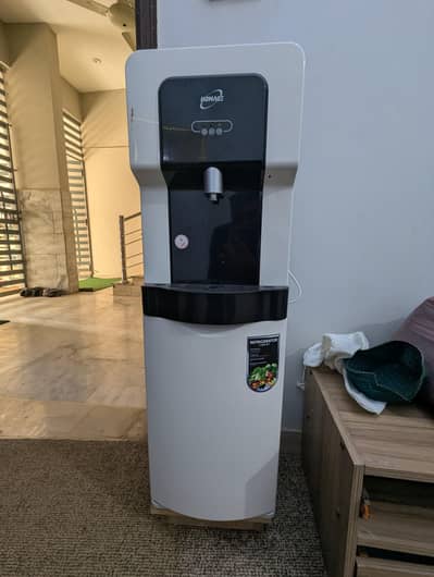 homeage new dispencer urgent sale