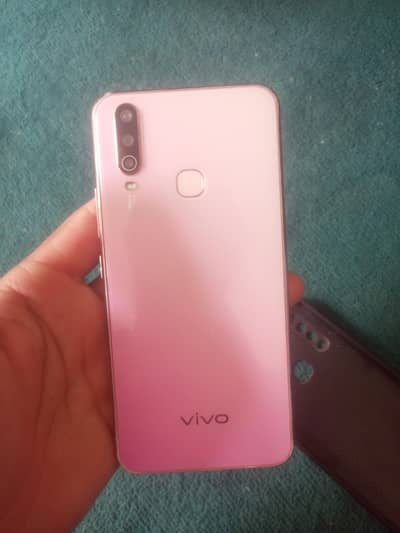 vivo y17