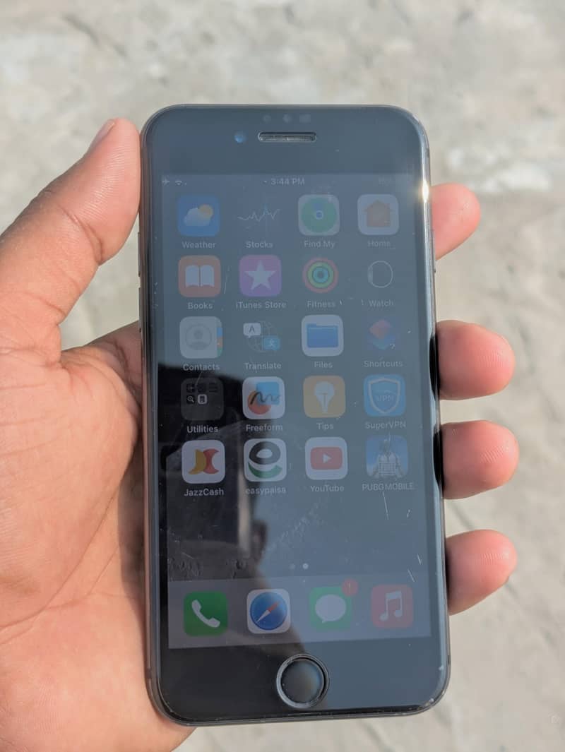 iPhone 8 1