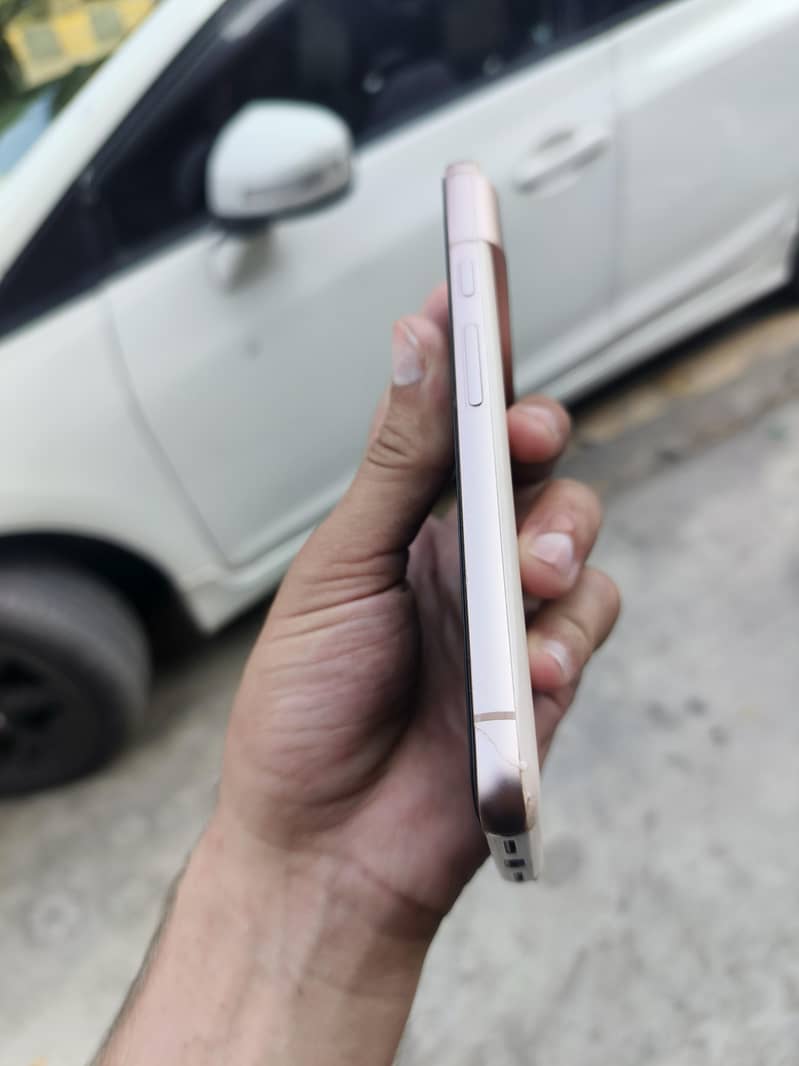 pixel 8 4