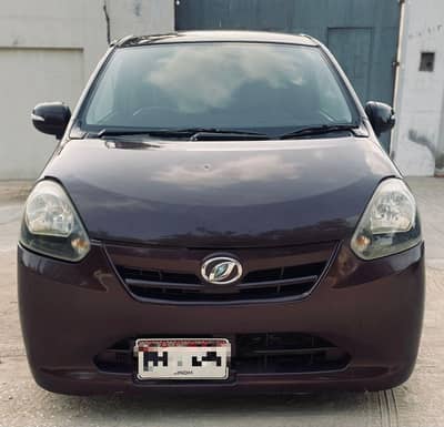 Daihatsu Mira 2012
