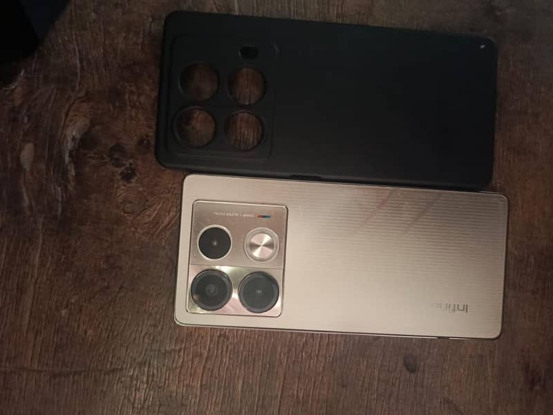 Infinix Note 40 0