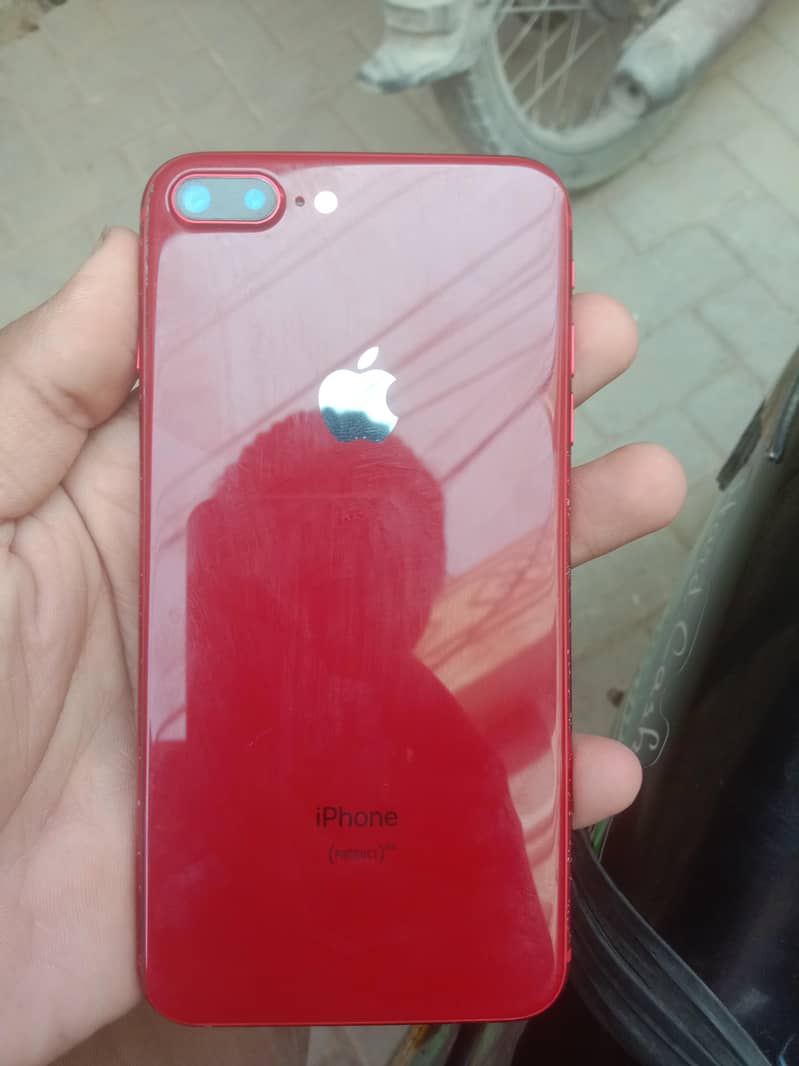 Apple iPhone 8 Plus 2