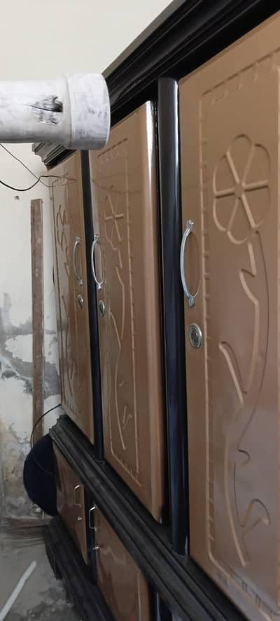 safe Almari 3 door for sale