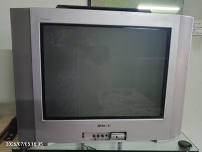 sony Trinitron tv original good condition