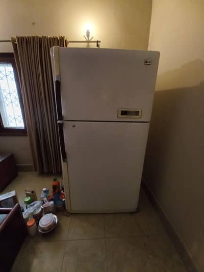 LG Refrigerator For sale