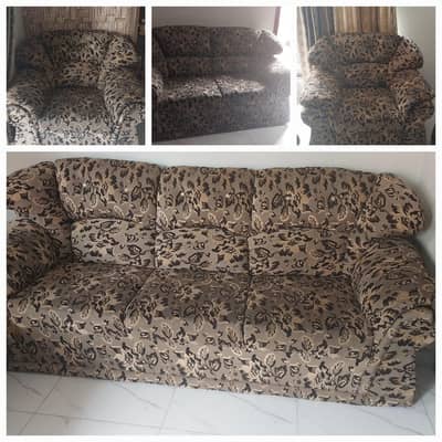 Comfortable Sofa Set