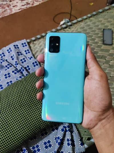 Samsung A51