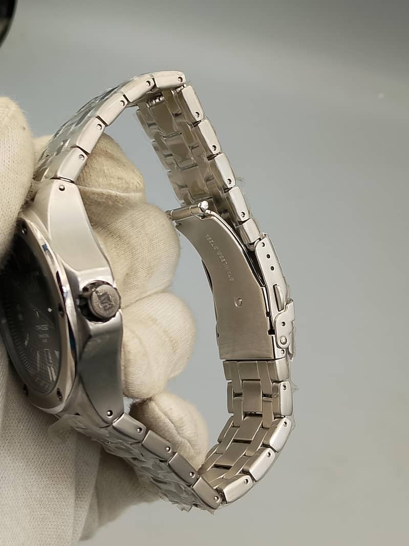 CAT Navigo watch 1