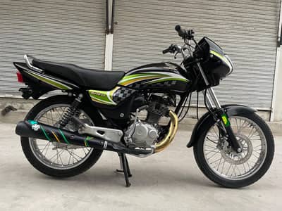 Honda Deluxe 125 2014 Model Urgent For Sale | Buy & Use |